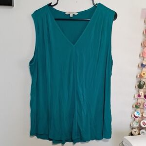 41 Hawthorn Teal V-Neck Sleeveless Blouse